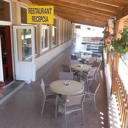 卡波纳旅馆 Kaplna