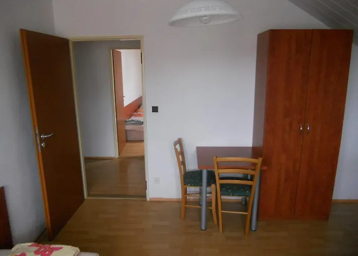 Guest house Penzion Kaplna 3*